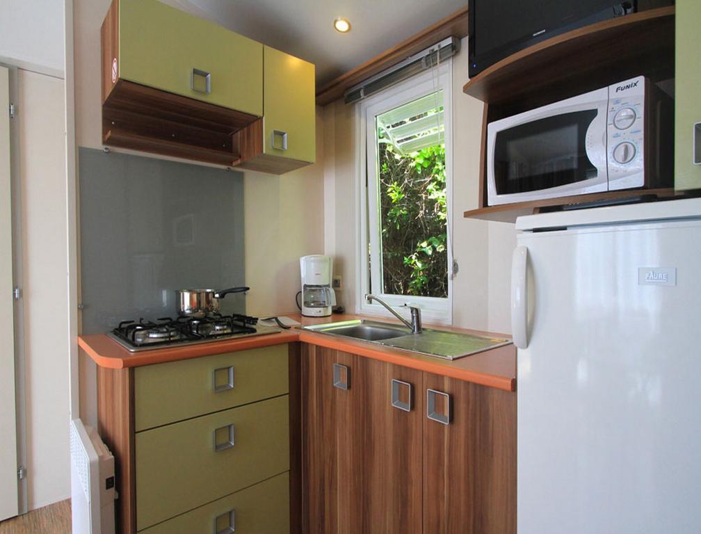 Camping Les Sables Blancs Конкарно Стая снимка